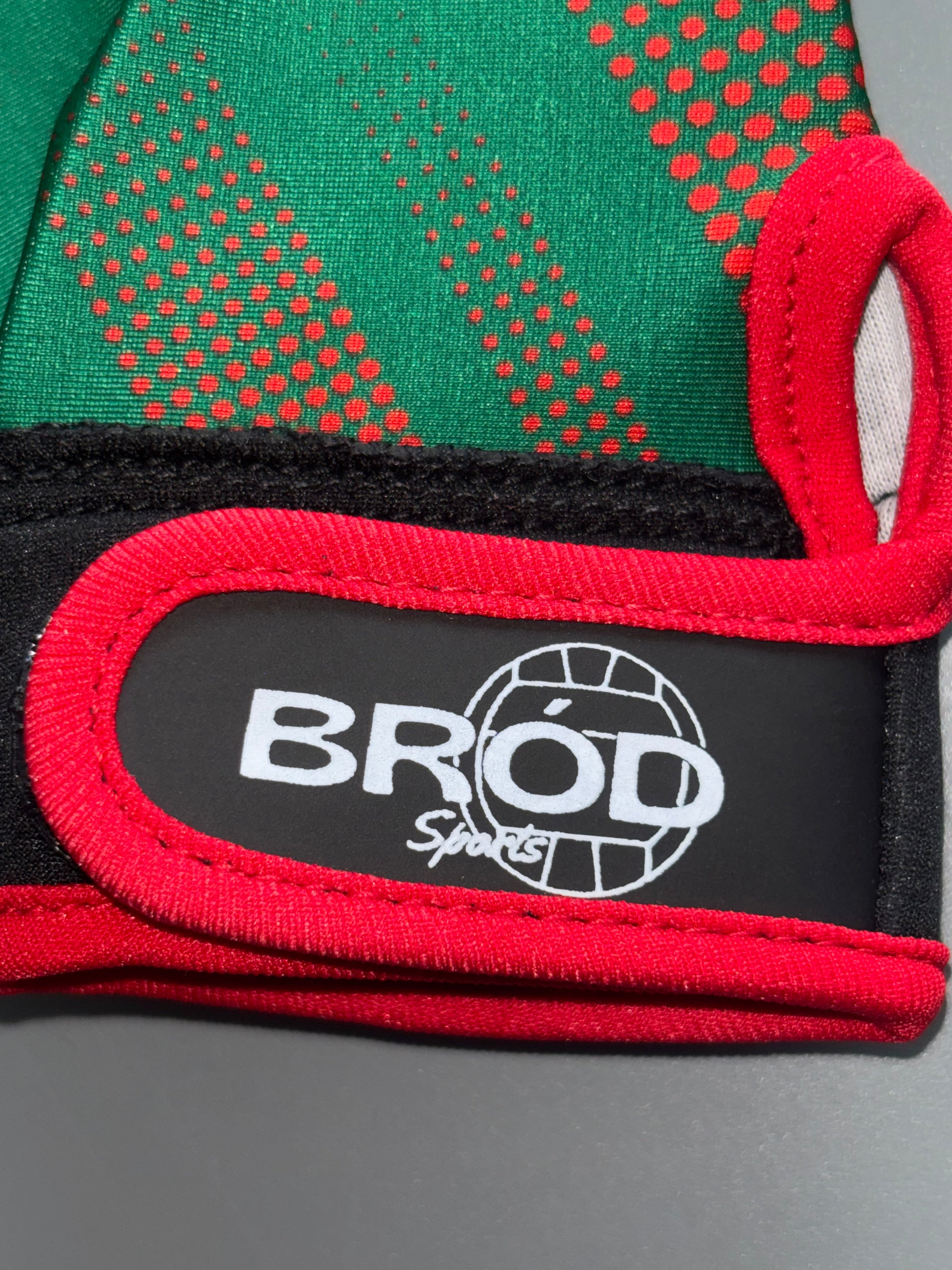 Gaelic Gloves