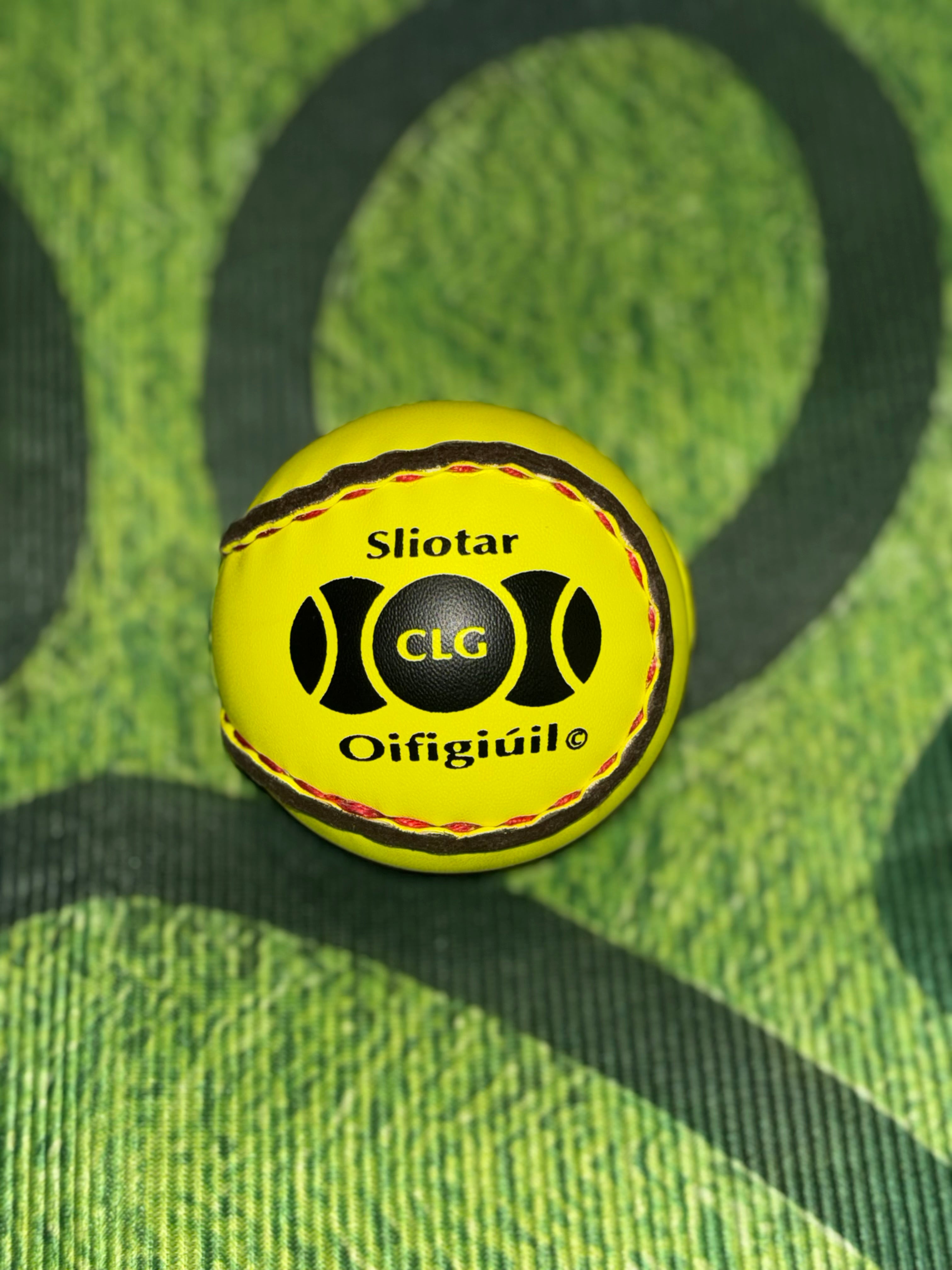 Bród Sports Pack of 12 Sliotars