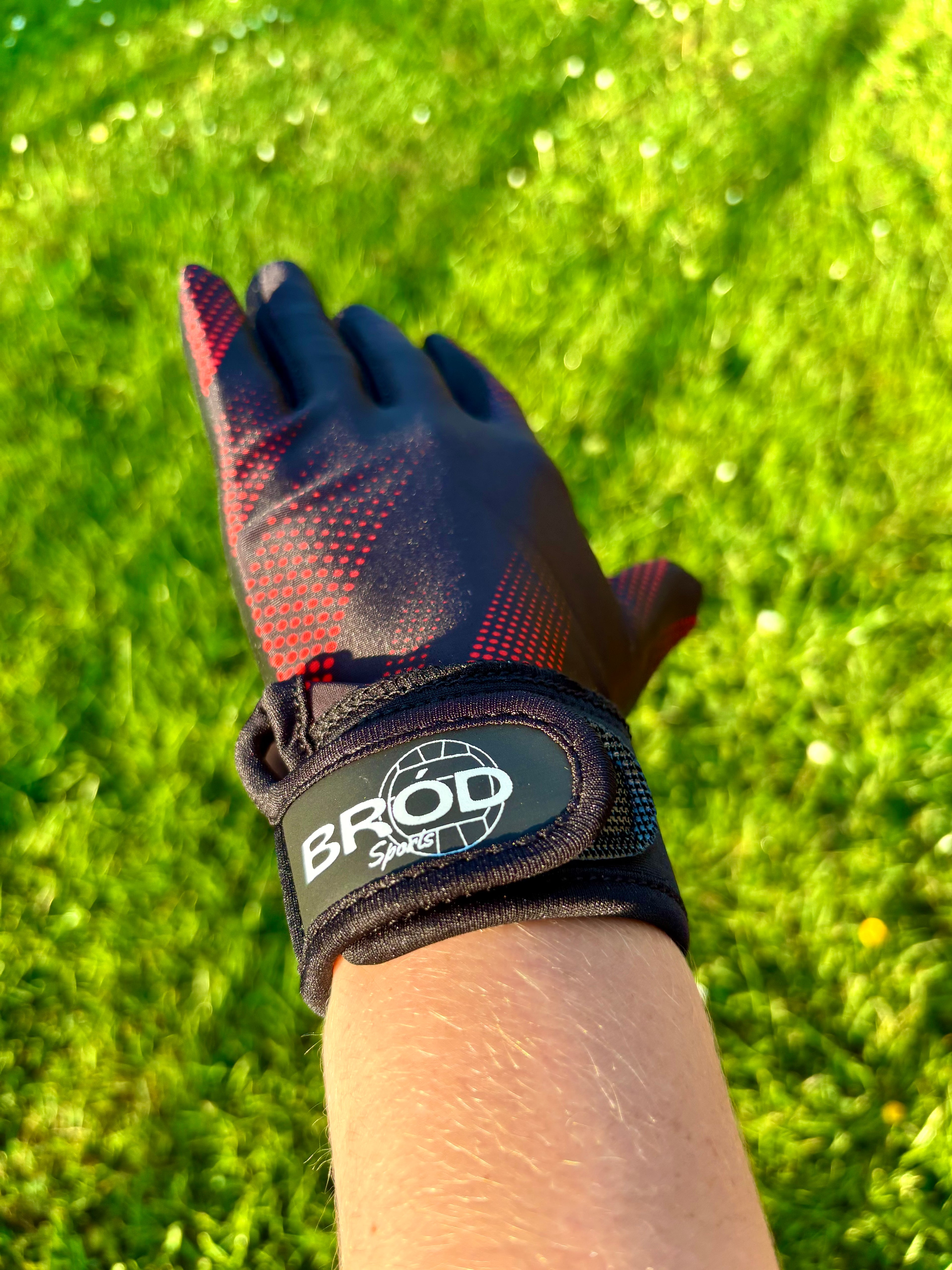 Red and Black Gaelic Gloves